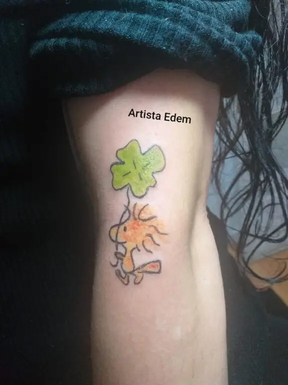 Pajarito snoopy con suerte