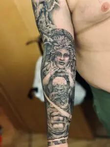 Brazo realista — Tatuajes realistas