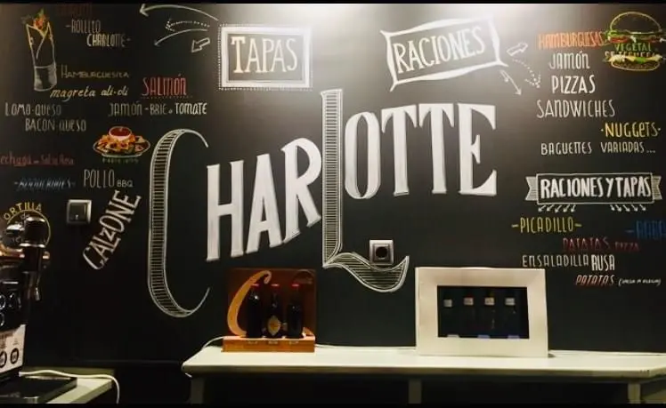 Rotulación a mano: Mural decorativo e informativo de restaurante
