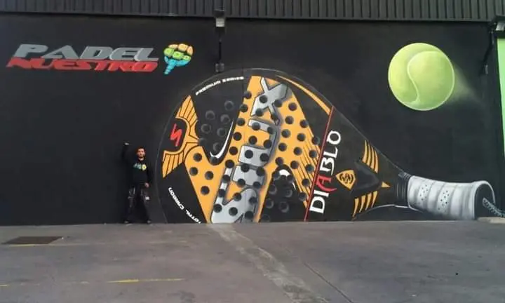 Mural para Pádel indoor Alzira., trabajo de Pinturearte VLC
