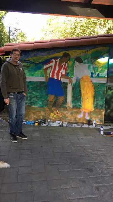 Grafiti fútbol  Arrieta  Avelina y Pichichi, trabajo de Emilio de Bilbao