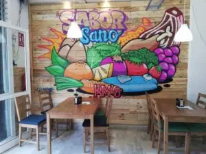 Graffiti sobre madera.