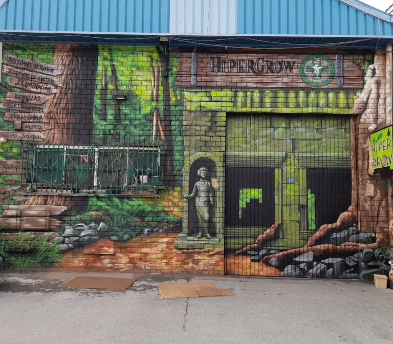 Mural nave comercial
