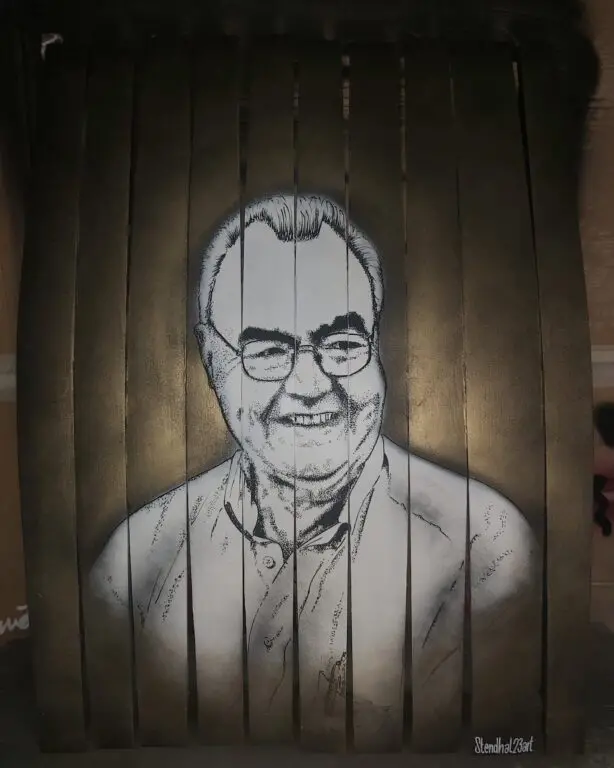 Retrato sobre duelas de barrica