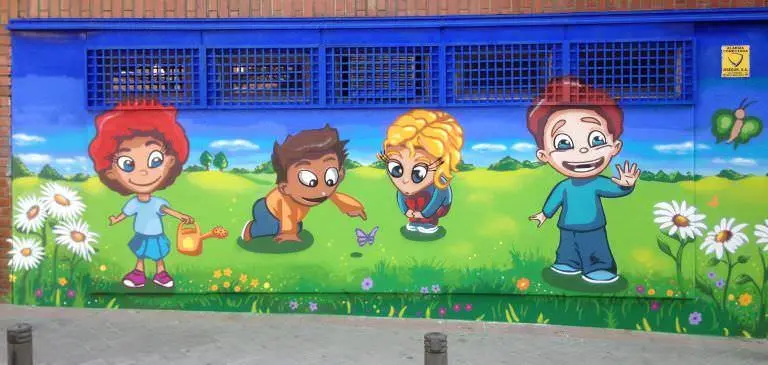 Graffiti centro infantil: Como peques!