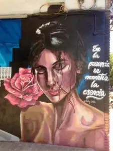 Mural: En la presencia se encuentra la esencia