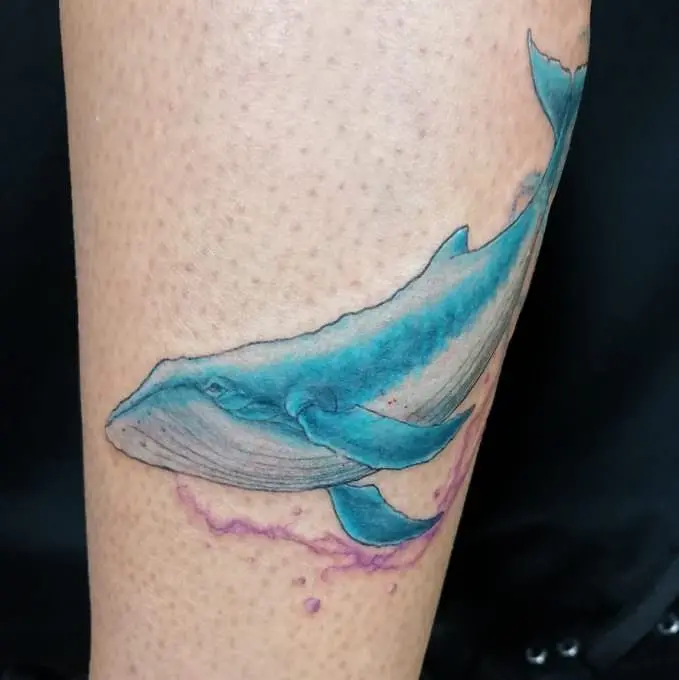 Tatuajes Animales: Tatuaje Ballena a Color