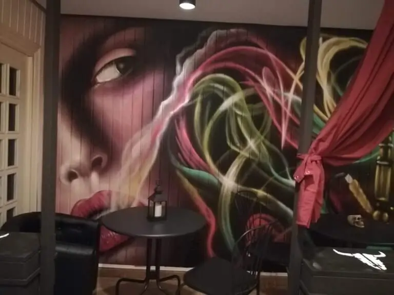 Graffiti decorativo con realismo