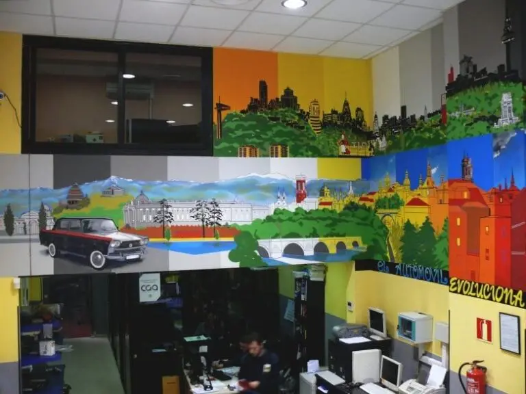 Mural - Decoración de Interior: Tienda de recambios, trabajo de SEDAMURMUROS