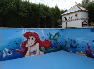Mural piscina con la sirenita