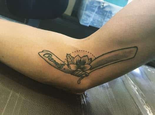 Tattoo tradicional navaja