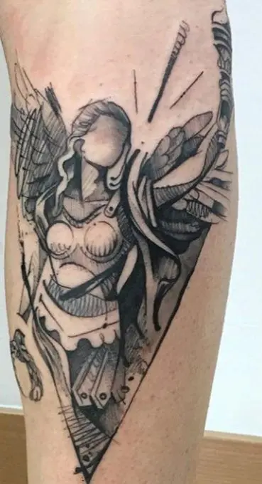 Tatuaje gladiador, V de Victoria