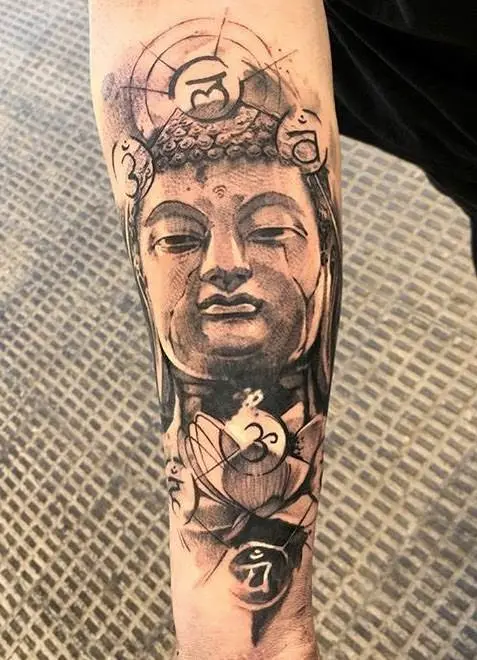 Tatuaje buda realista