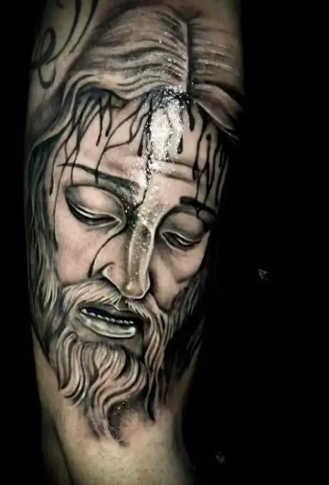 Tatuaje cara de Cristo