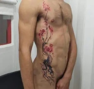 Tatuaje en el costado watercolor