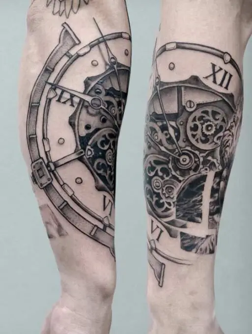 Tatuaje de un reloj biomecánico