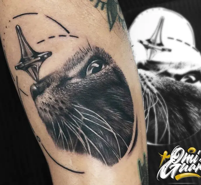 Tatuaje gato, trabajo de Borja Portela Bernárdez