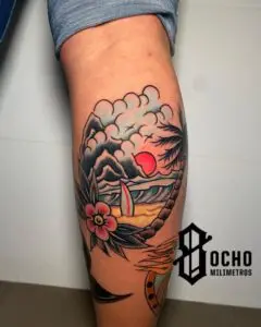 Tatuaje de una playa, estilo neotradicional
