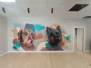 Mural para una peluquería canina: Nadine Vico, Navarra